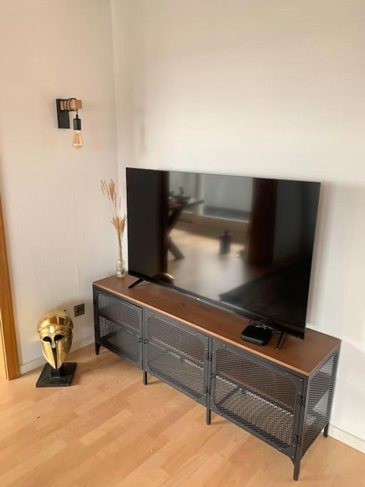 ויינהיים Tolle Wohnung Mit Panoramablick מראה חיצוני תמונה
